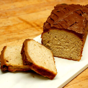 bennisons-bakery-rosh-yom-kippur-banana-cake Picture of sliced banana cake
